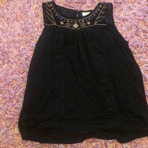 L lace tank top
